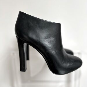 Tory Burch Black Leather Ankle Boots
